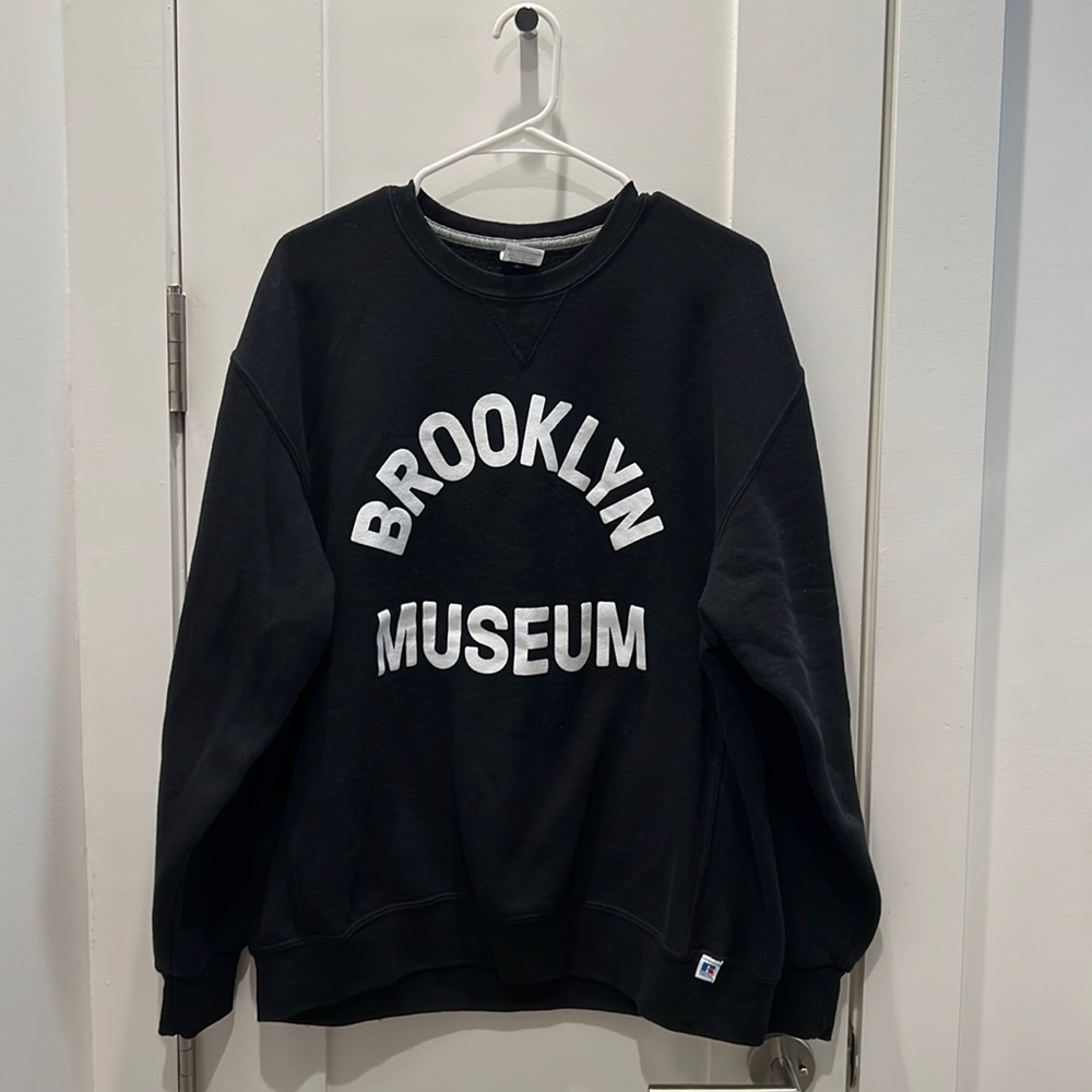 brooklyn museum hoodie XL (fits like M/L)